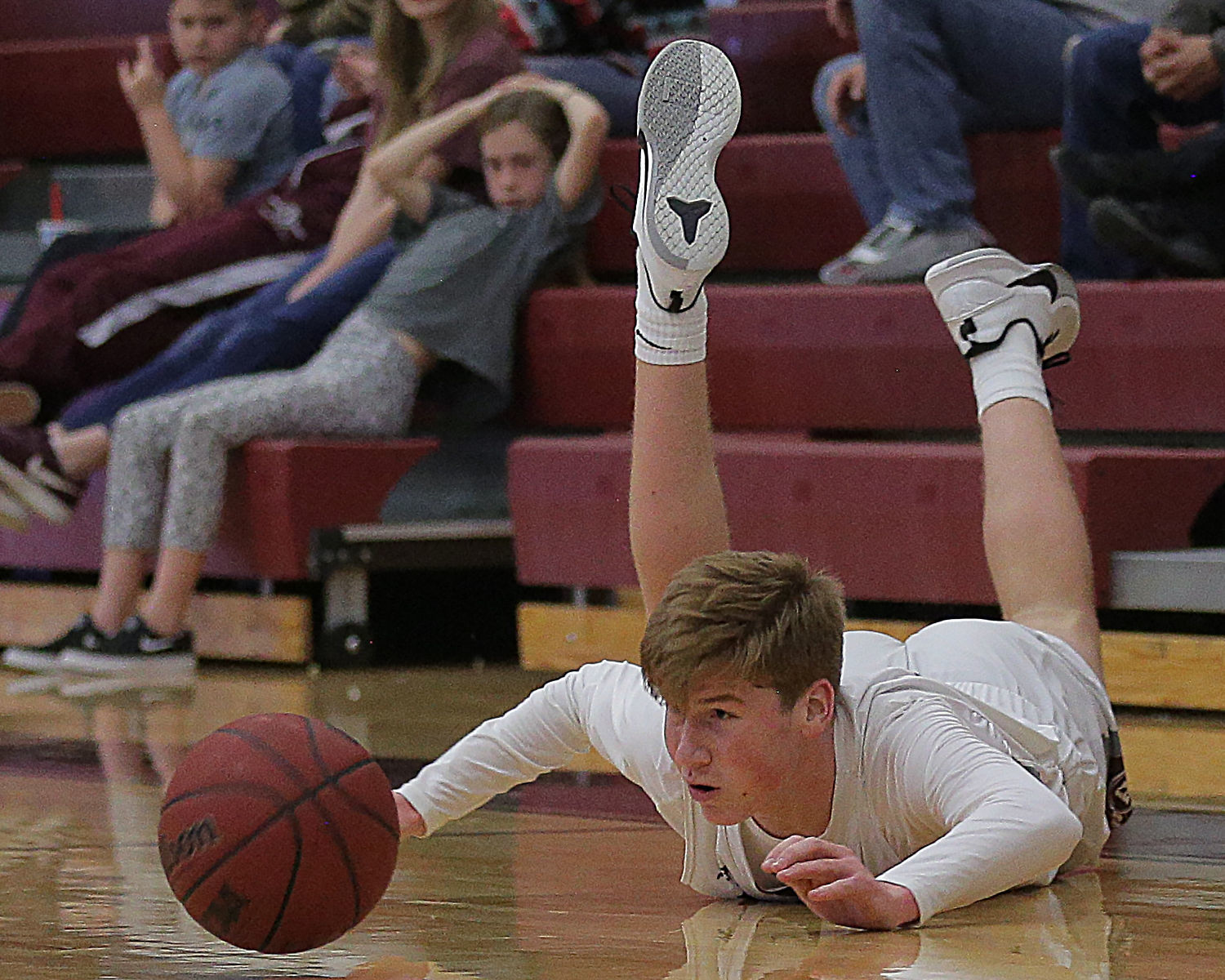 Truckee at Elko Boys Basketball (65).jpg